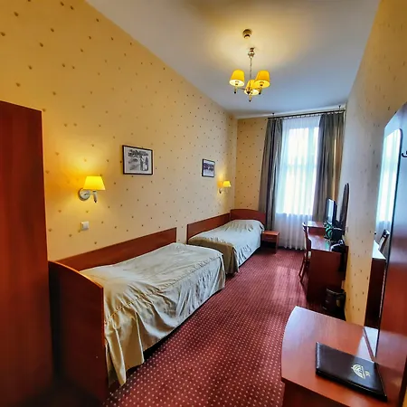 Kazimierz Anex 3*